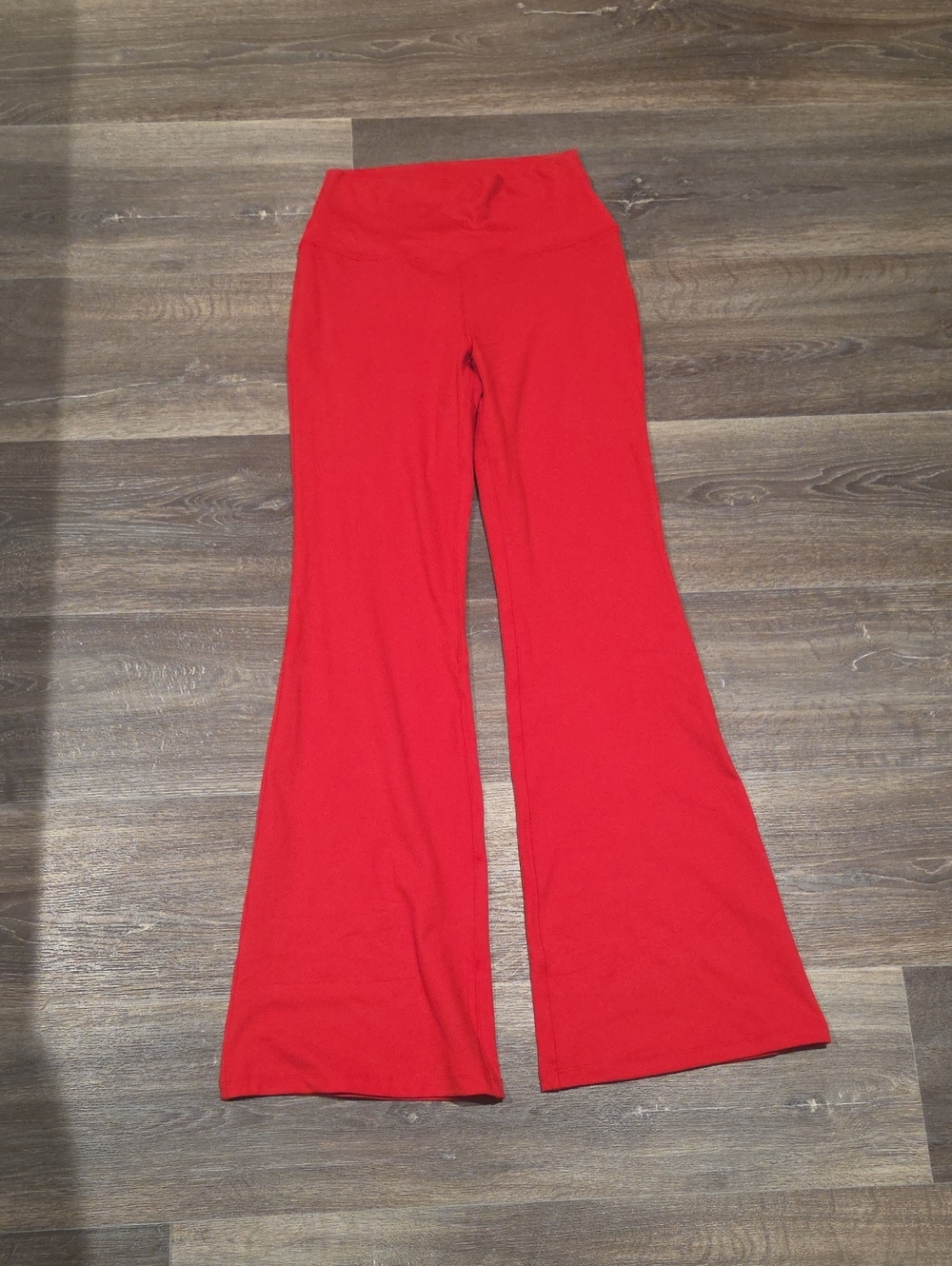 WILD FABLE MEDIUM RED BUTTERFLY BLISS YOGA PANTS